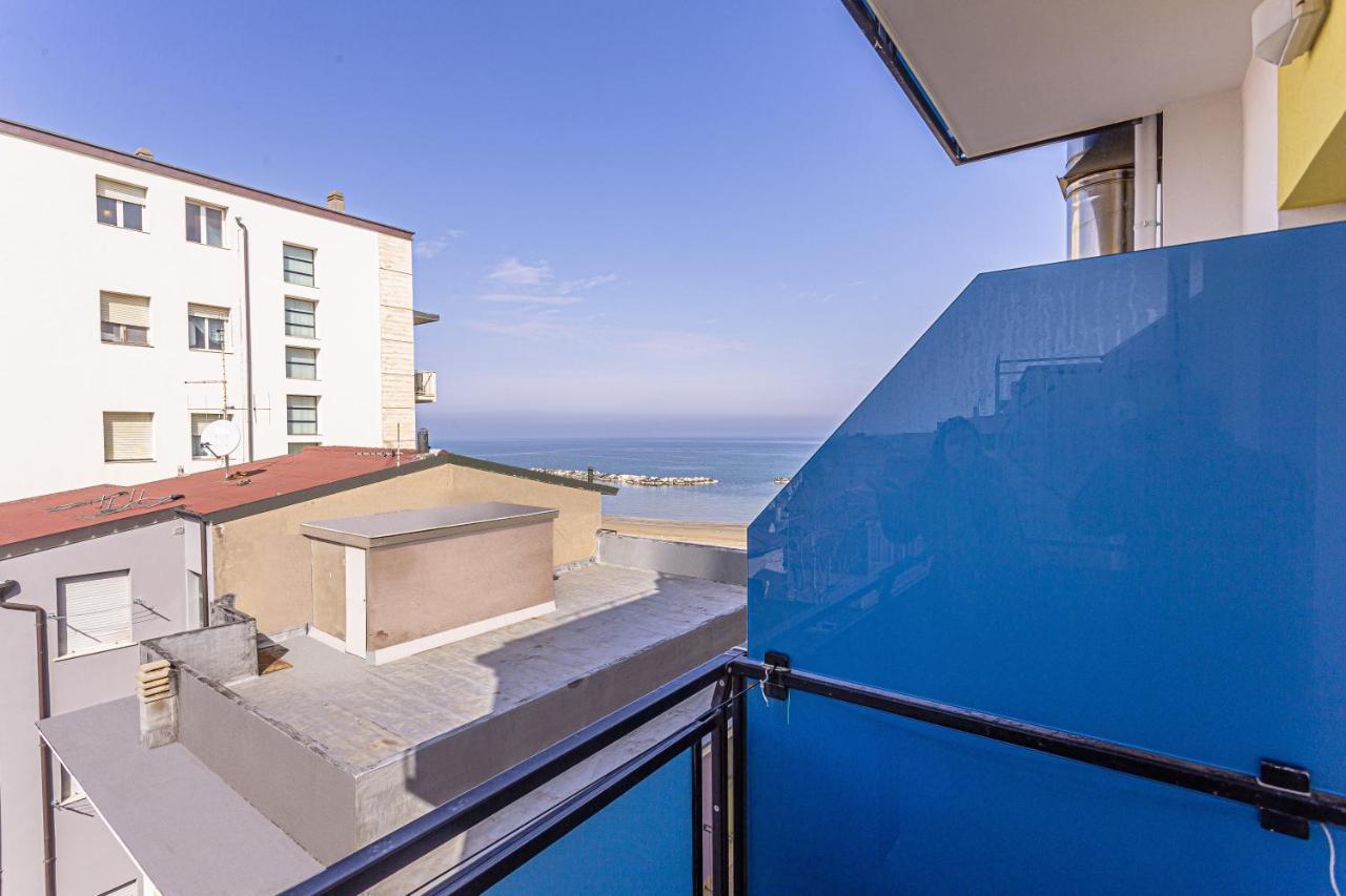 Hotel Continental Беллария-Иджеа-Марина Экстерьер фото