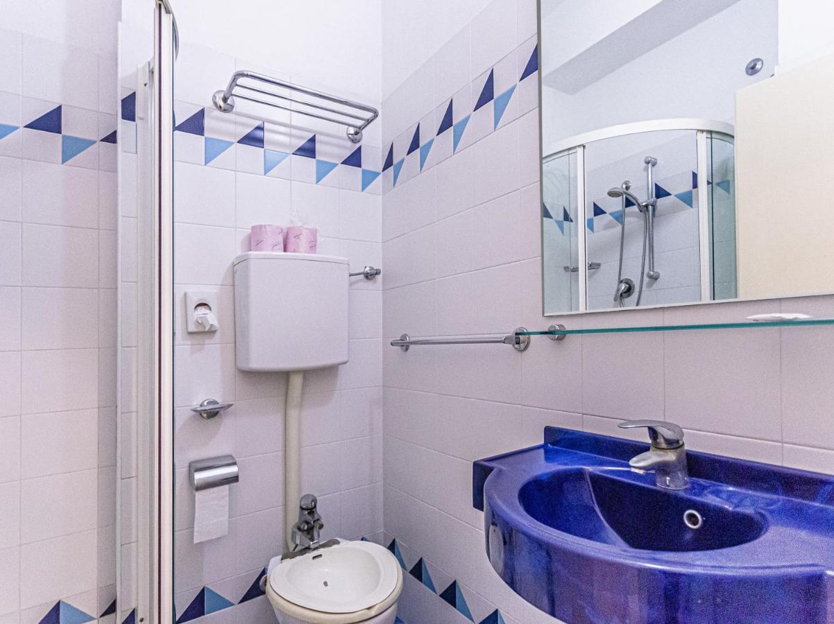 Hotel Continental Беллария-Иджеа-Марина Экстерьер фото